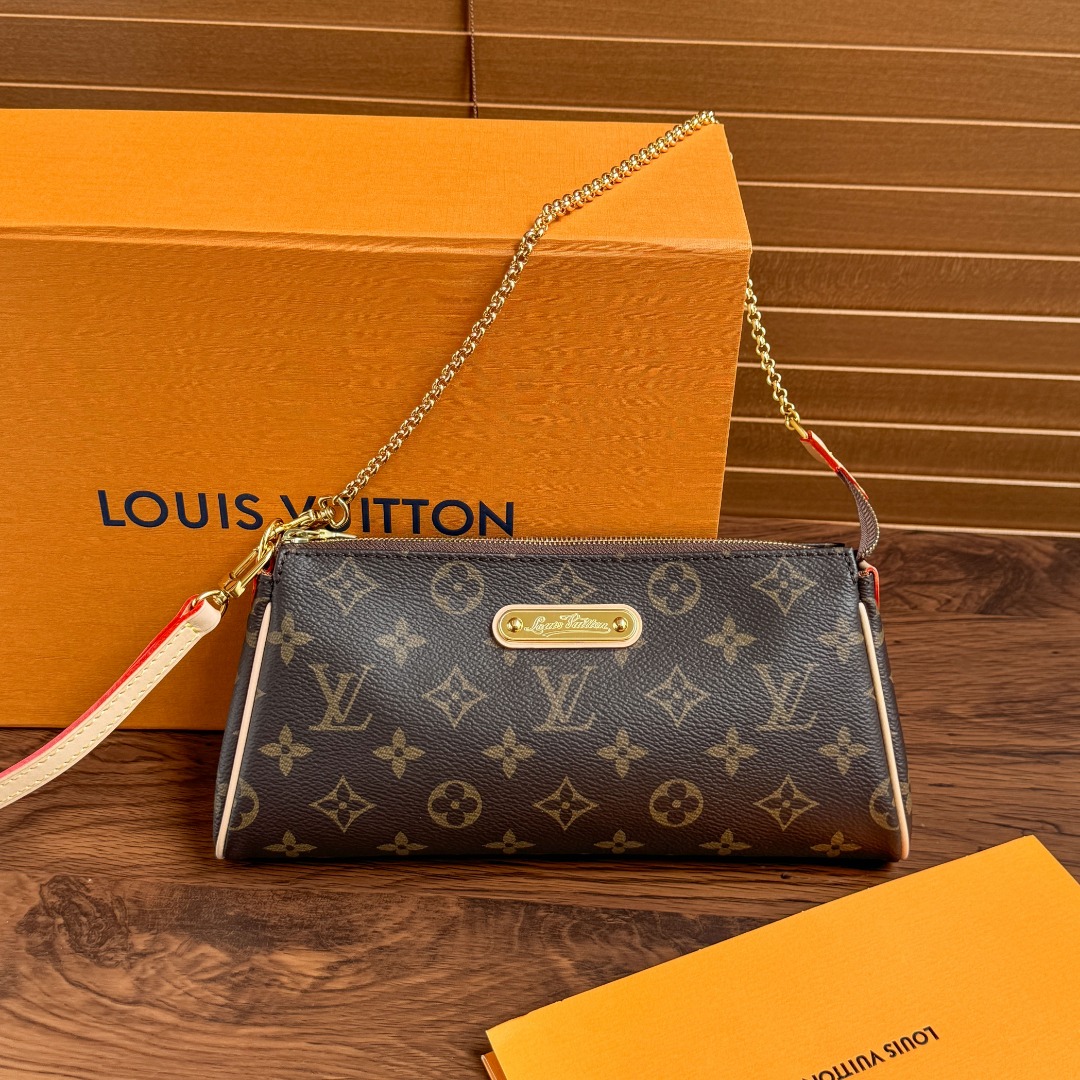 루이비통 모노그램 캔버스 에버클러치 크로스백 M95567