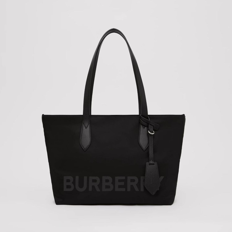 버버리 로고 프린트 나일론 토트백