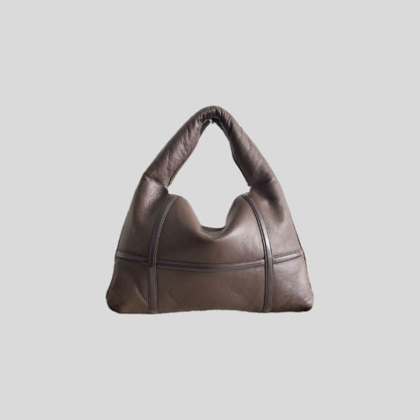 보테가베네타 플러시 홉백