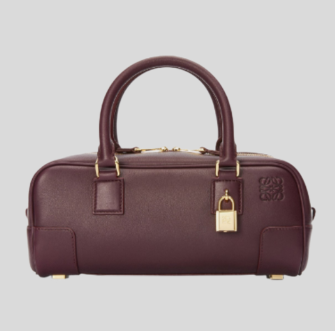 로에베 아마조나 23 크롭백  (레드와인)