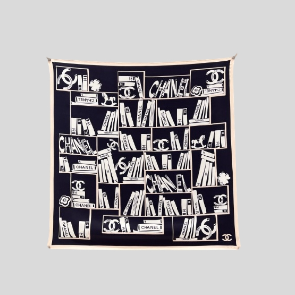 샤넬 윈도우 스카프 블랙블루