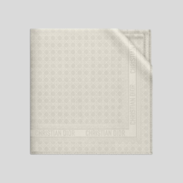 디올 숄 화이트 실버
