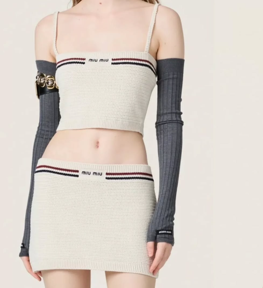 미우미우 코튼 니트 탑, 스커트