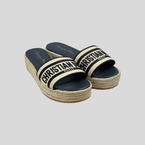 디올 스프링 슬리퍼