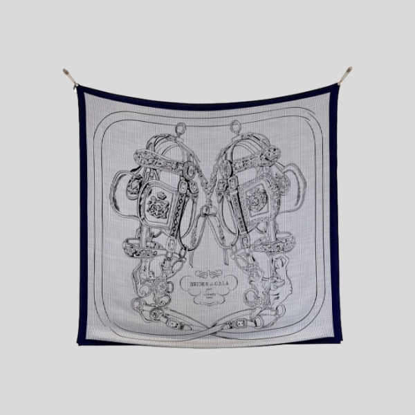 에르메스 벨벳 숄 네이비 블루