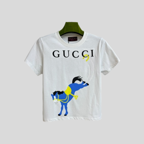 구찌 포니 프린트 티셔츠