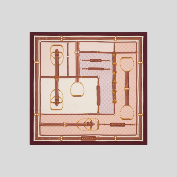 구찌 프린트 실크 트윌 까레